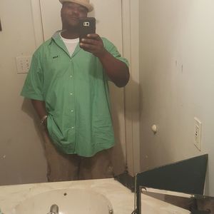 Meet your Posher, Corey